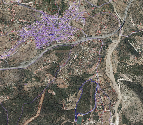Imagen aérea de la situación del Parque La Alpujata